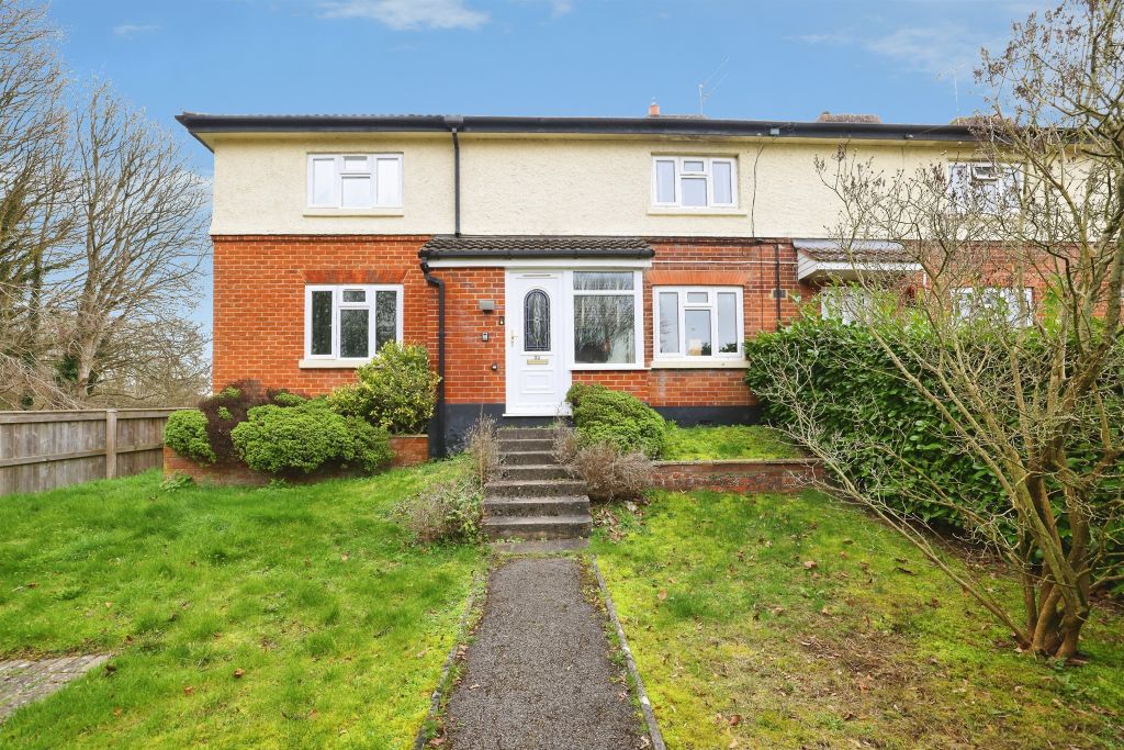 4 bed semi-detached house for saleSling Cottages, Bulford Barracks, Salisbury SP4