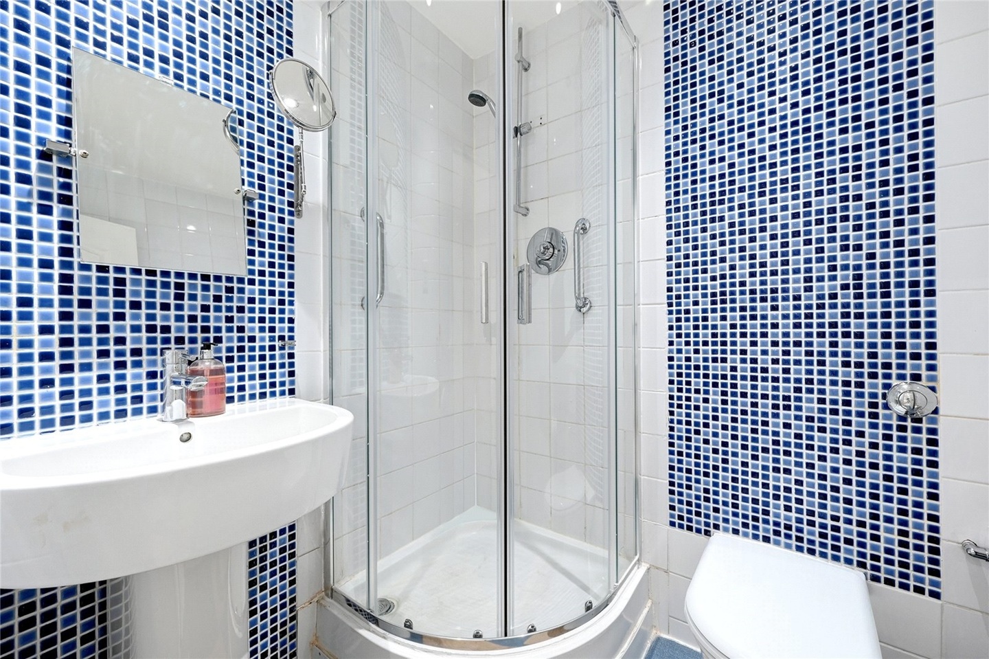 2 Bed Flat, Princes Court, SW3, N1 7GU photo 5