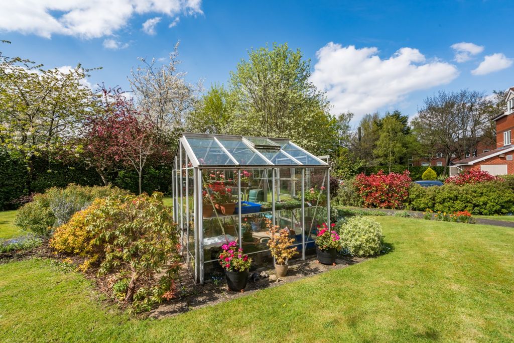 Additional image 11 of 2 bed flat for saleGrange Road, Solihull, West Midlands B91