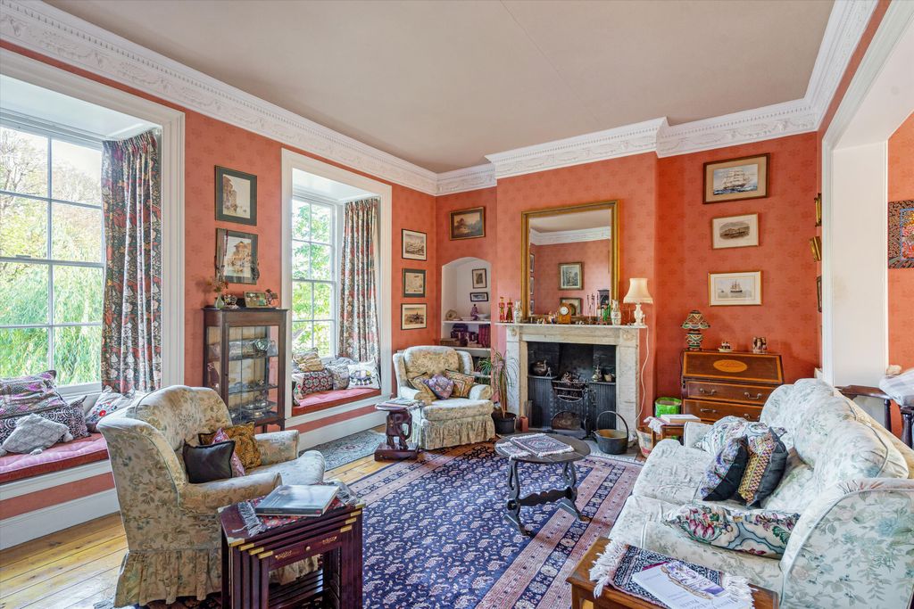 4 bed property for saleHope Square, Bristol BS8 photo 4