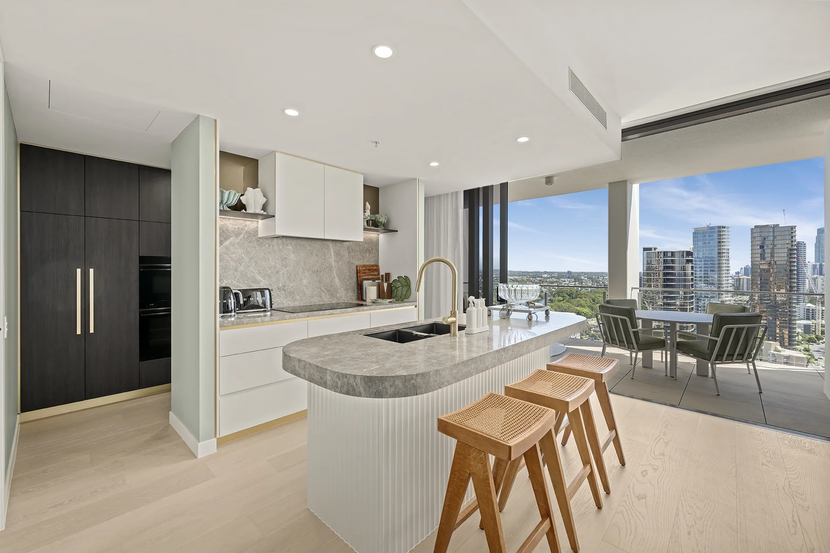 Additional image 10 of 1801/122 Surf Parade, Broadbeach QLD 4218