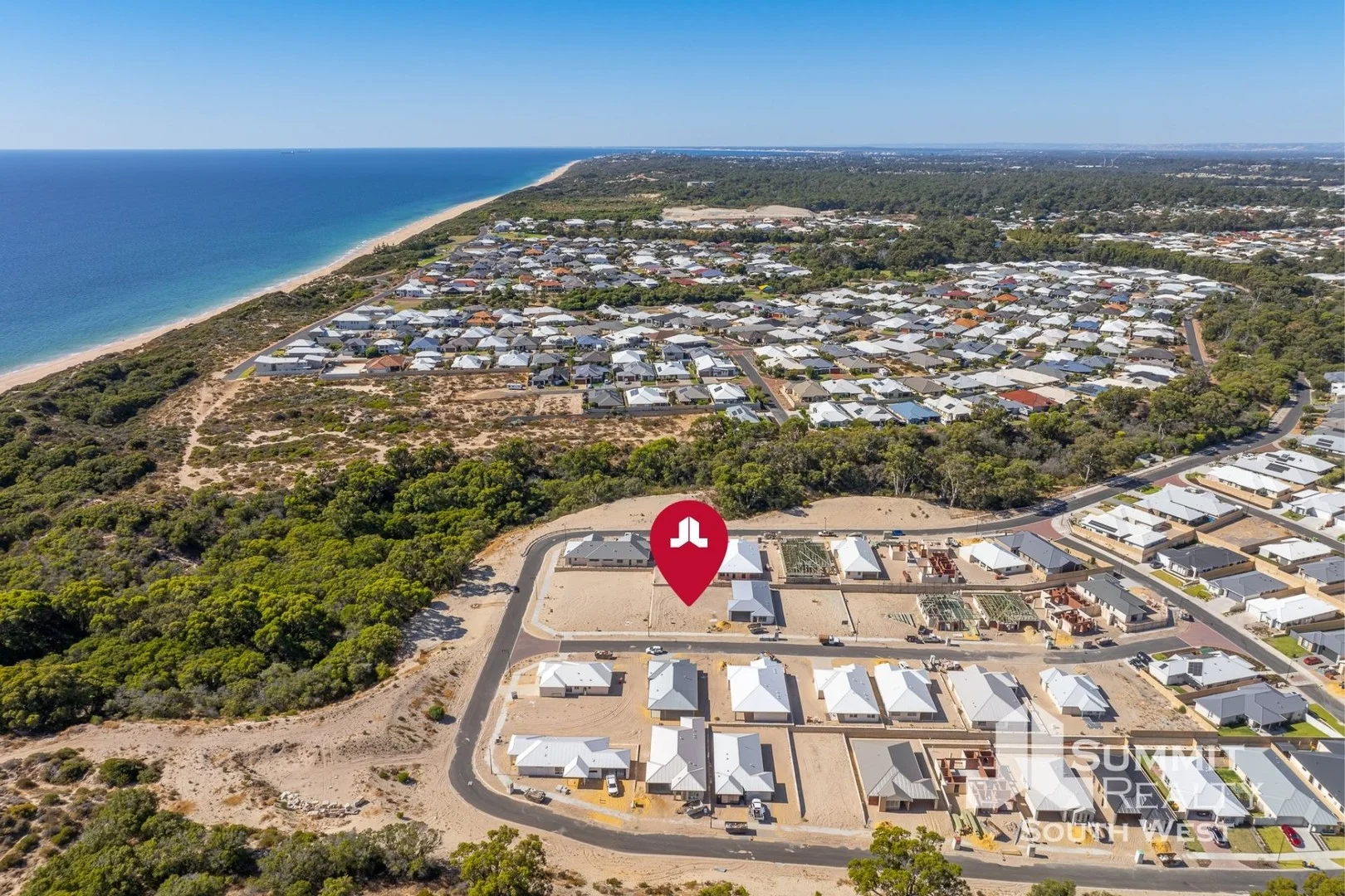 16 Belvoir Way, Dalyellup WA 6230