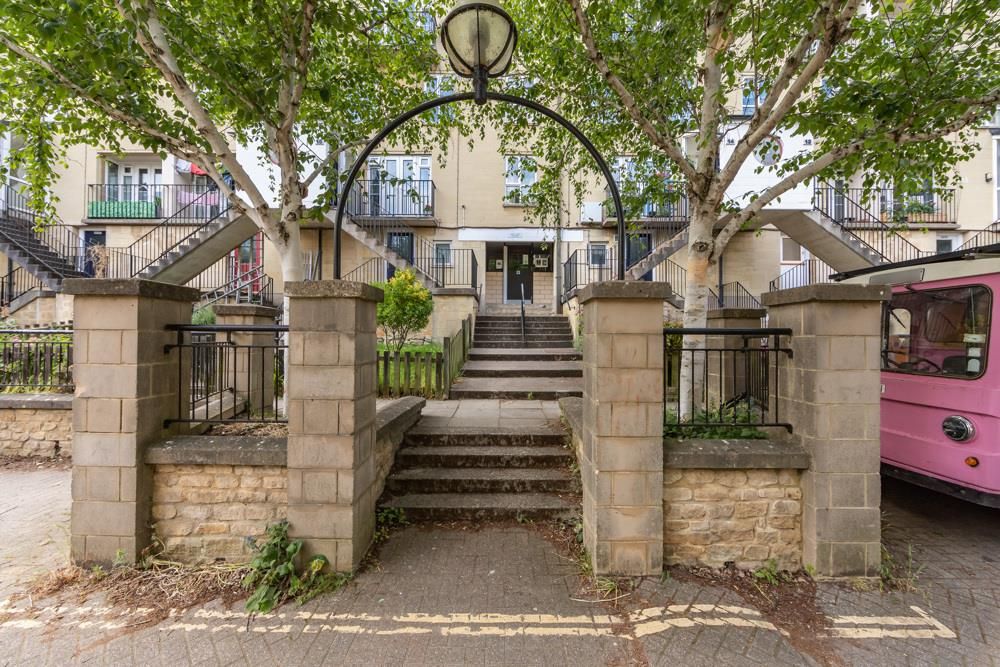 3 bed maisonette for saleSnow Hill, Bath BA1