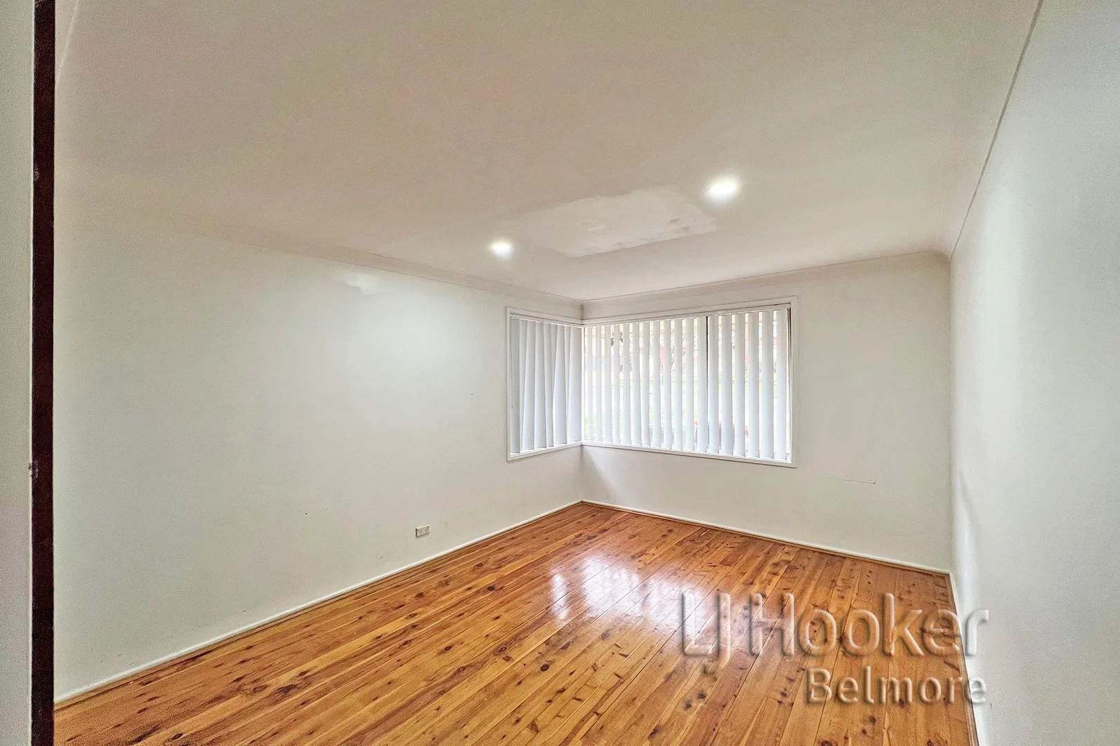 Additional image 5 of 16 Lucinda Ave, Georges Hall NSW 2198