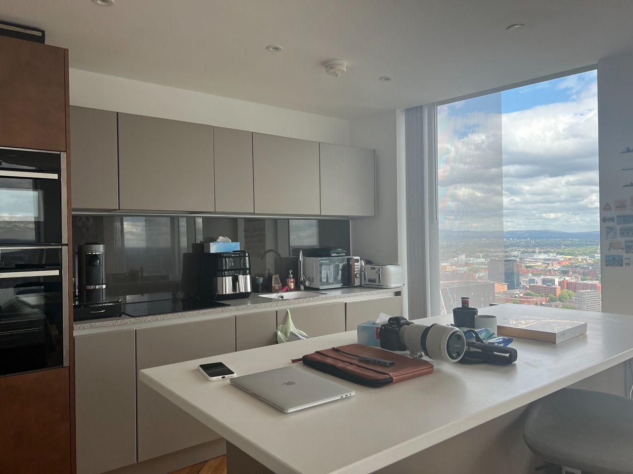 2 Bed Flat, Owen St, M15, N1 7GU photo 3