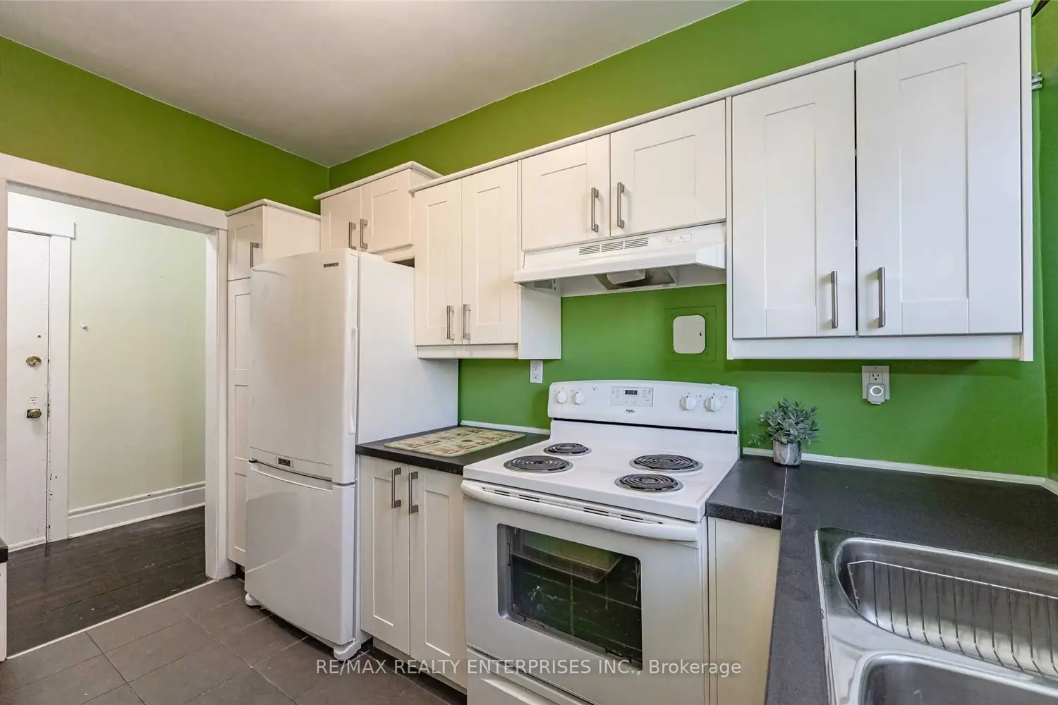 Additional image 18 of 285 King Street 6