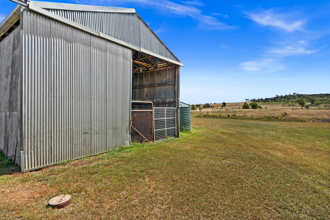 Additional image 11 of 4530 Gore Highway, Yarranlea QLD 4356