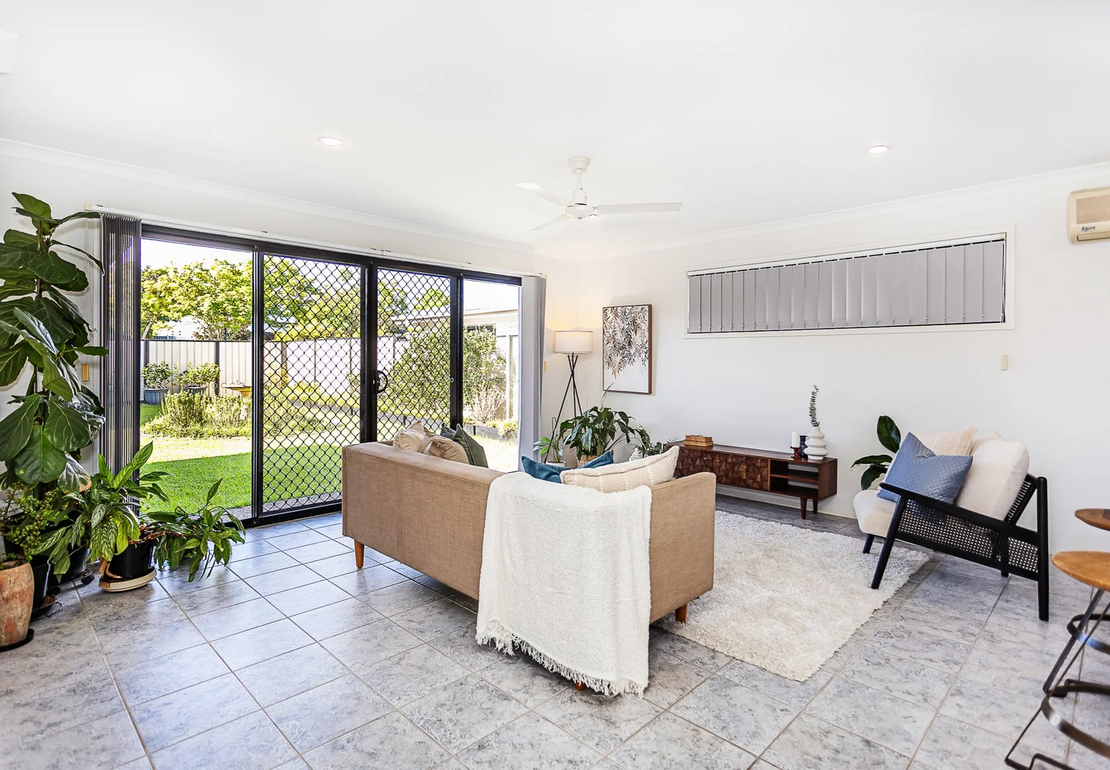 14 Nikau Crescent, Nerang QLD 4211 photo 5