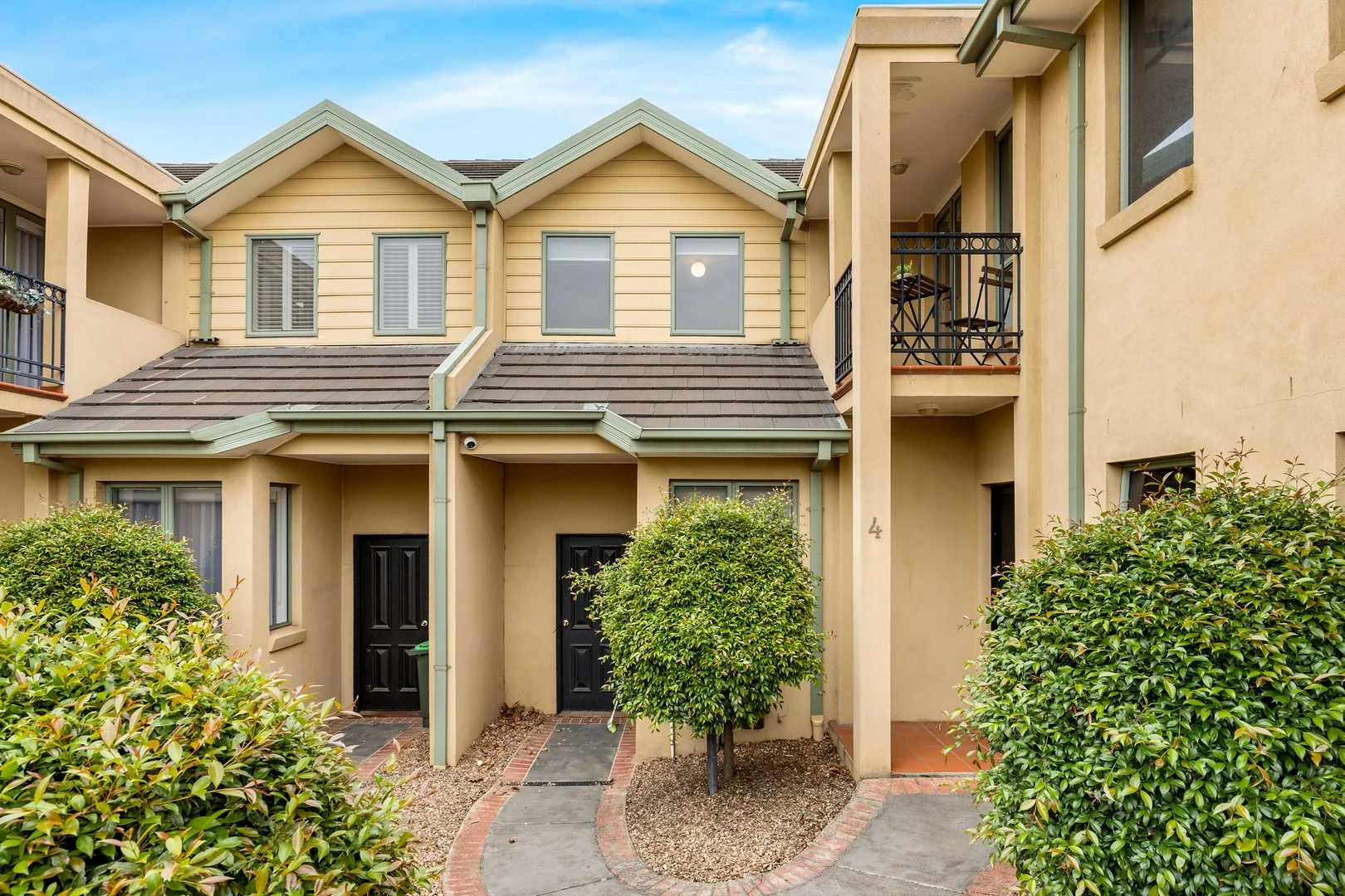 4/45 Wentworth Drive, Taylors Lakes VIC 3038