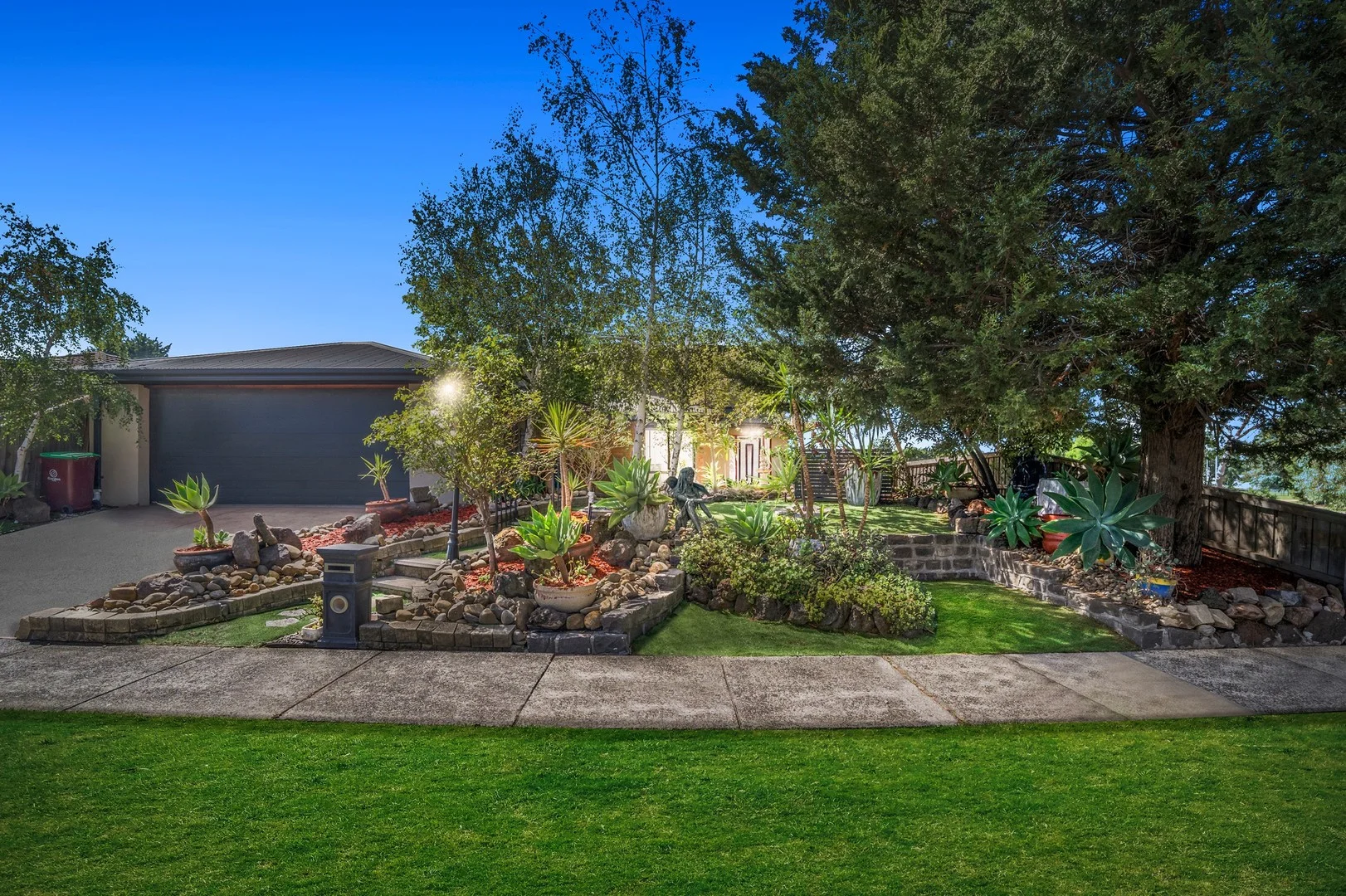 6 Murdoch Avenue, Narre Warren VIC 3805