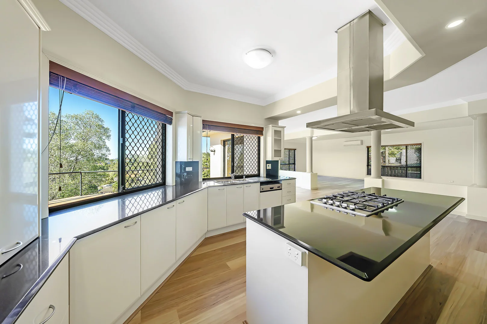 Additional image 3 of 6 Mitaro Rise, Pacific Pines QLD 4211
