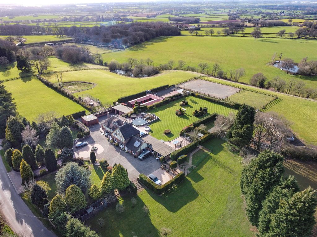 7 bed detached house for saleGreen End Road, Fillongley CV7
