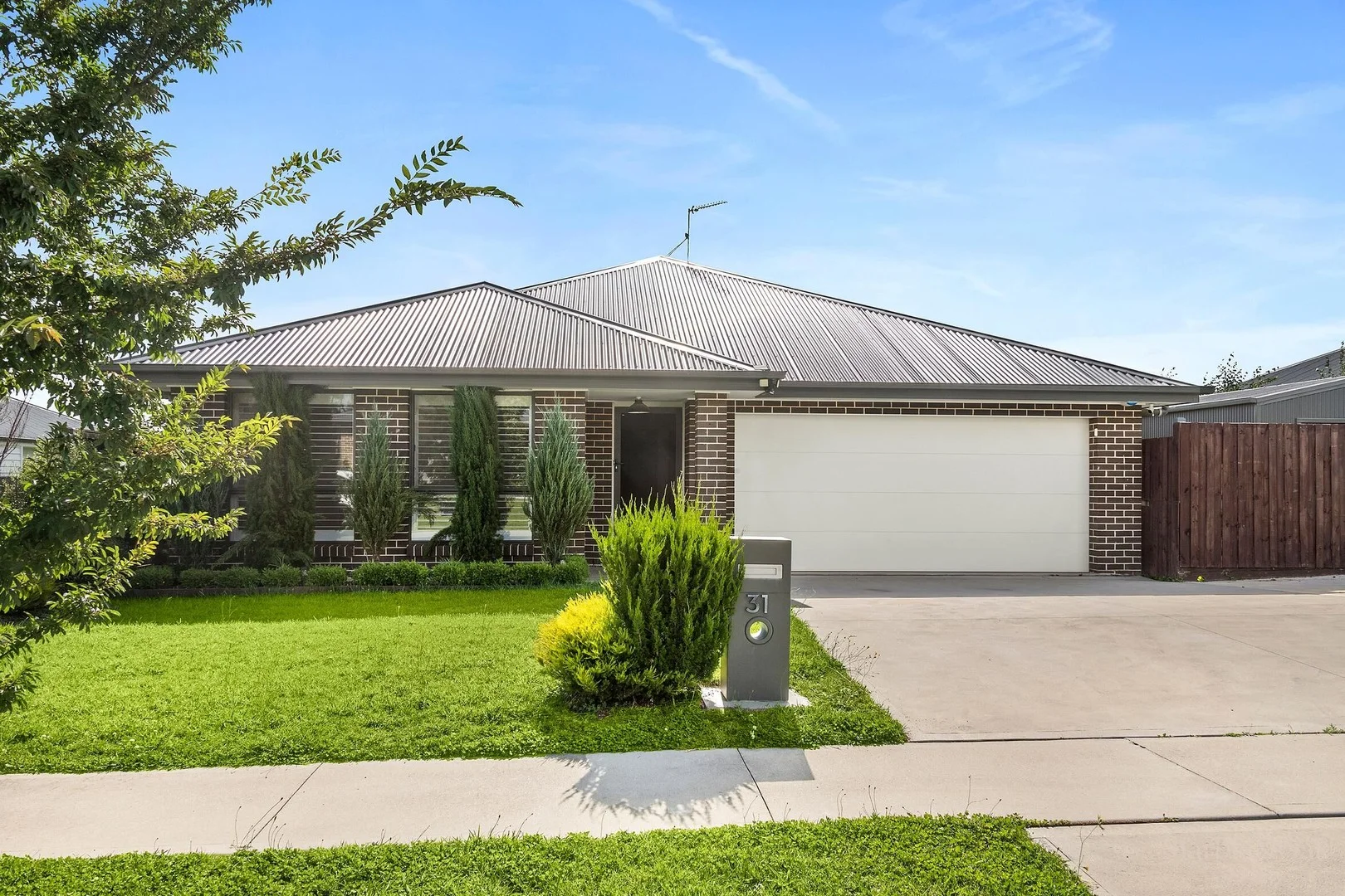 31 Collins Street, Marulan NSW 2579