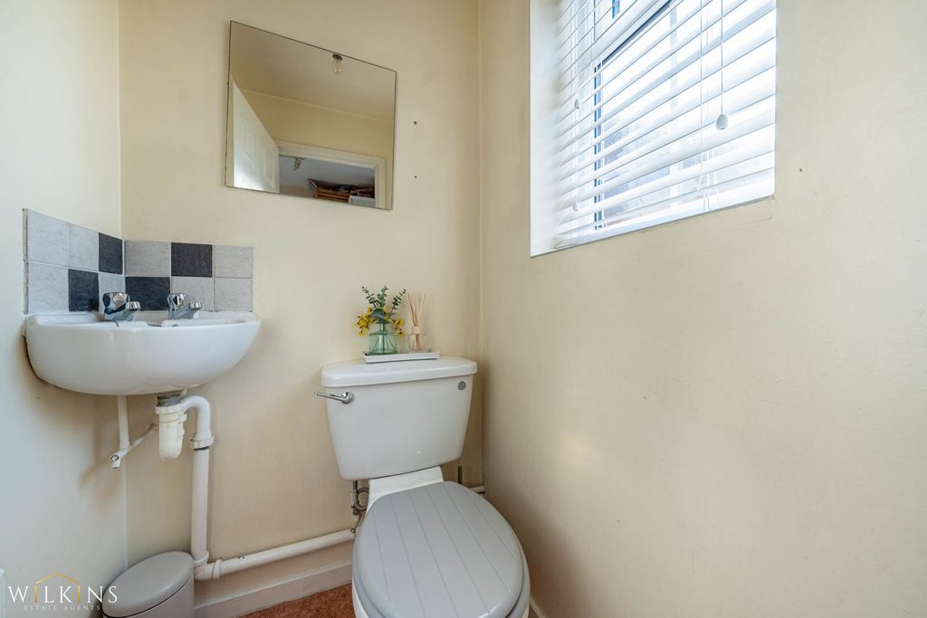 Additional image 12 of 4 bed detached house for saleDorset Close, Tamworth, Staffordshire B78