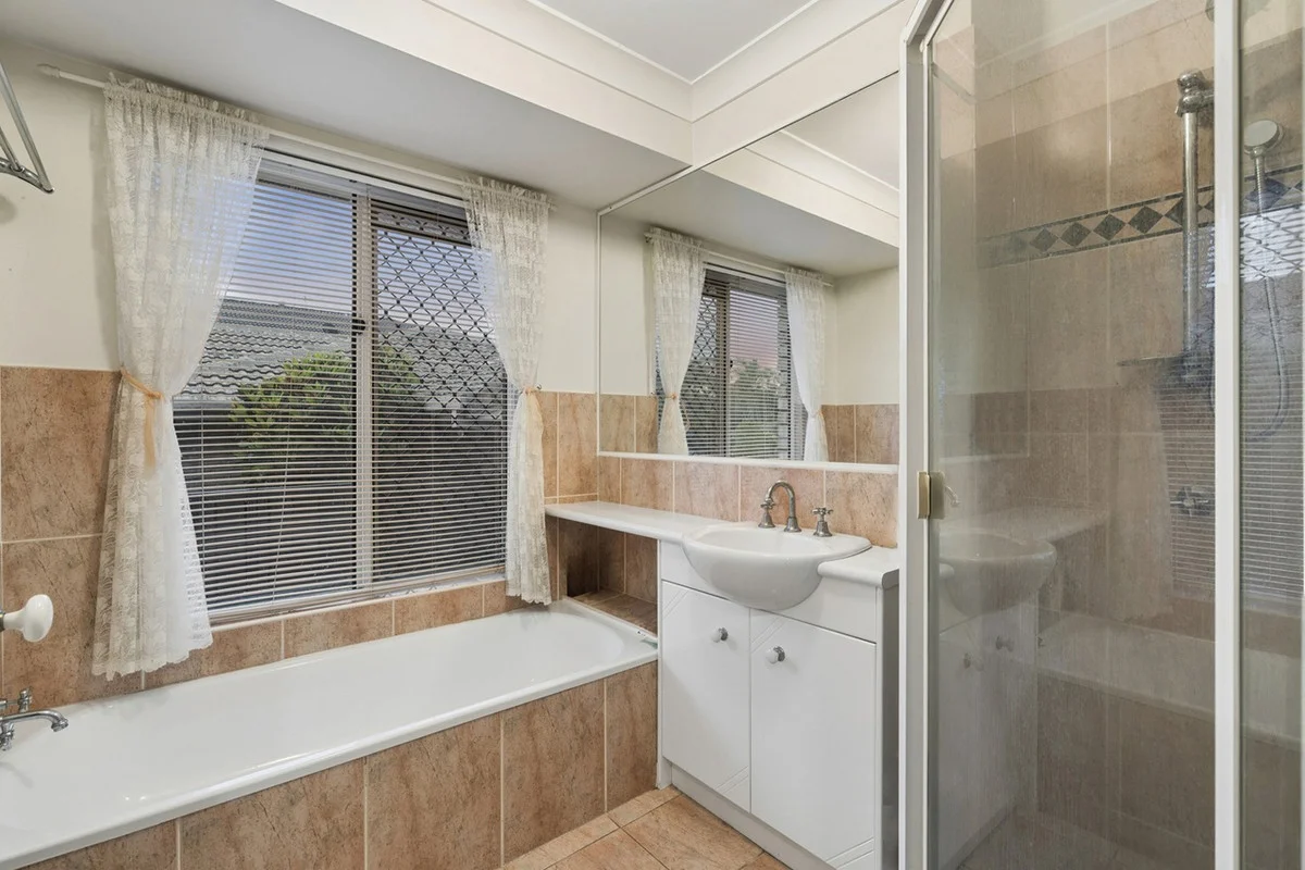 Additional image 14 of 44 Quigan Terrace, Highland Park QLD 4211