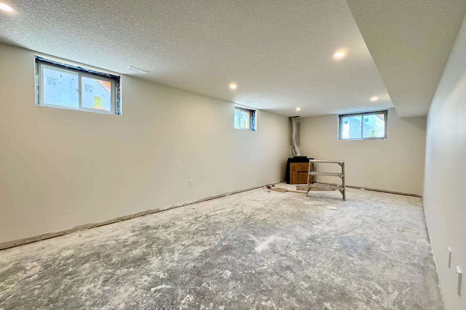 Additional image 9 of 443 Ivings Drive