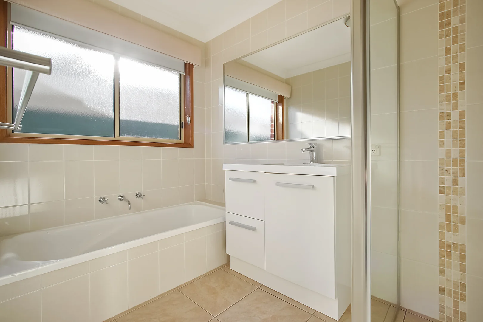 Additional image 6 of 48 Saville Avenue, Lavington NSW 2641