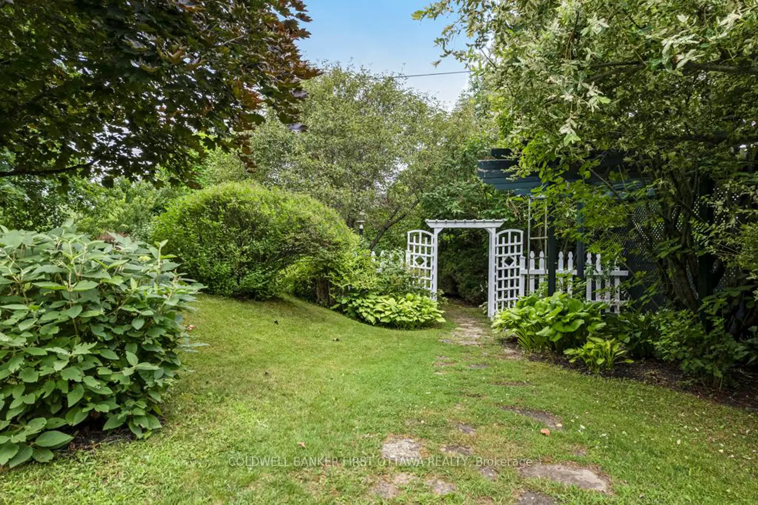 160 Mcveety Road photo 4
