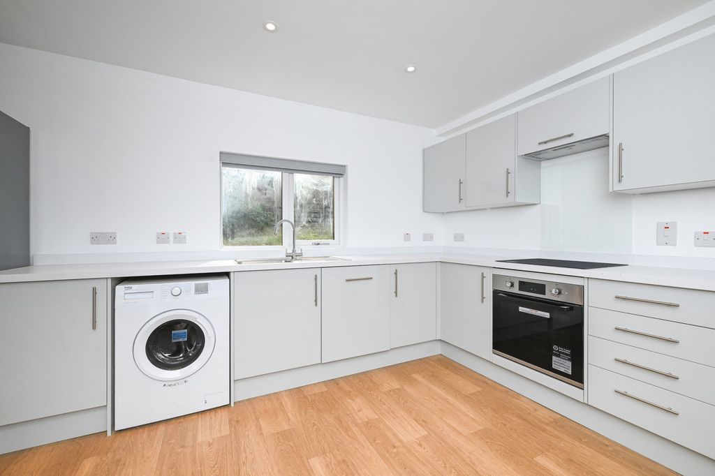 1 bed flat for saleCommercial Road, Lerwick, Shetland ZE1 photo 4