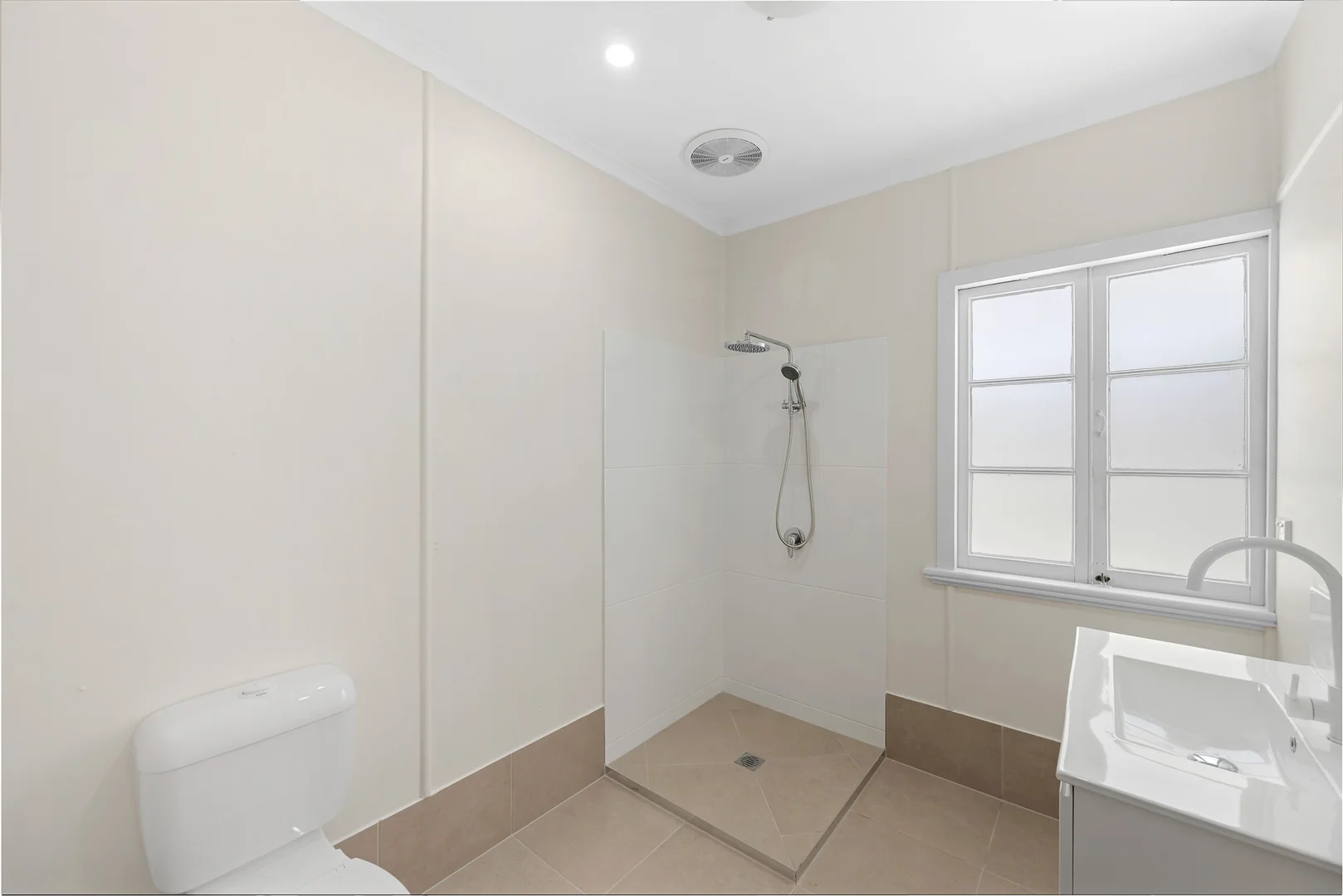 Additional image 12 of 234 Auckland Street, South Gladstone QLD 4680