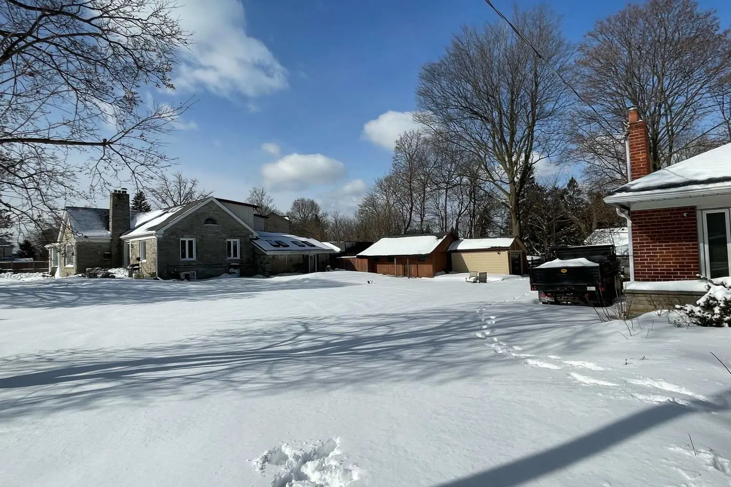 2906-10 Kingston Road photo 3