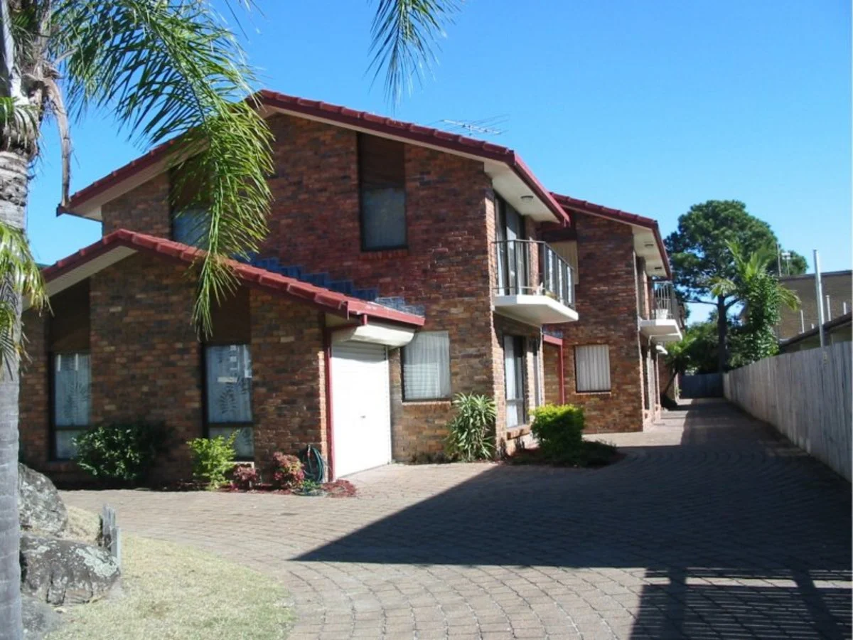 2/148 Frank Street, Labrador QLD 4215