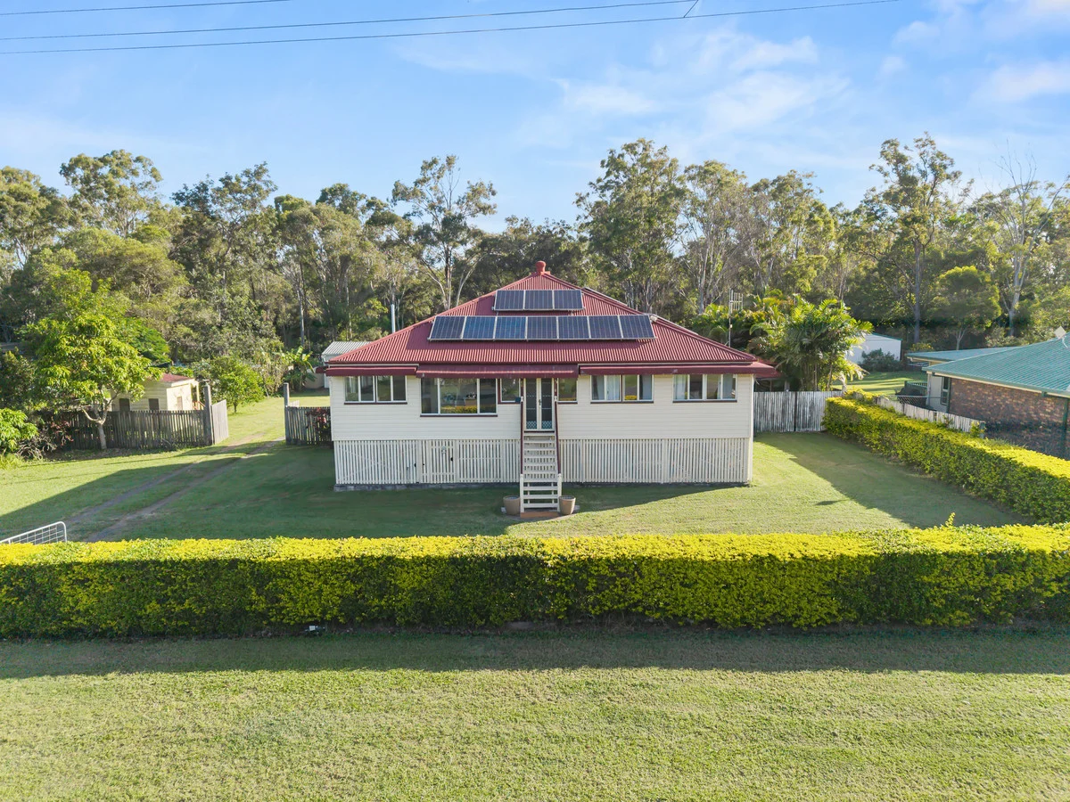 102 Thomas Street, Howard QLD 4659