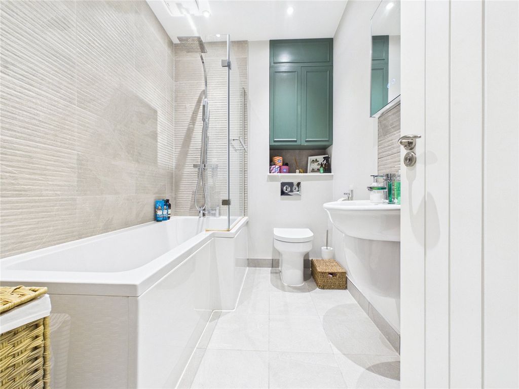 Additional image 10 of 2 bed flat for saleDownend Road, Kingswood, Bristol BS15