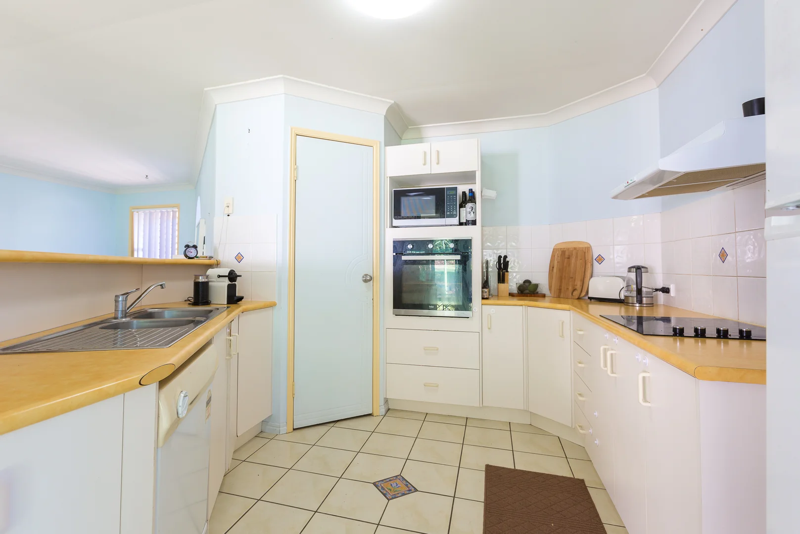 22 Johnson Parade, Ormeau QLD 4208 photo 4