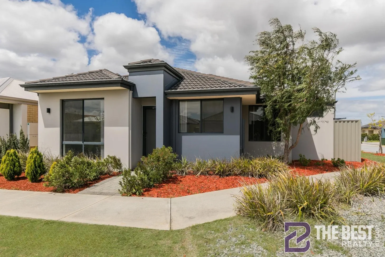 8 Sweetgum Way, Piara Waters WA 6112