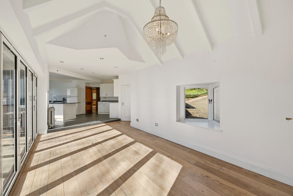 Additional image 11 of 5 bed detached house for saleGroves Avenue, Langland, Swansea SA3