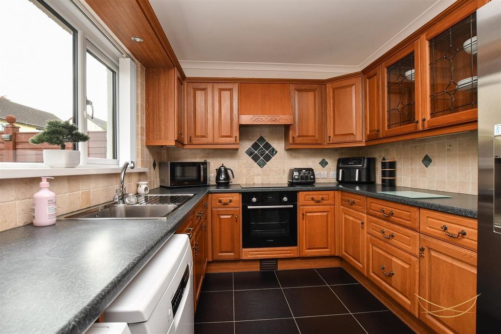 Additional image 13 of 3 bed semi-detached house for saleMargaret Avenue, Ballyclare BT39