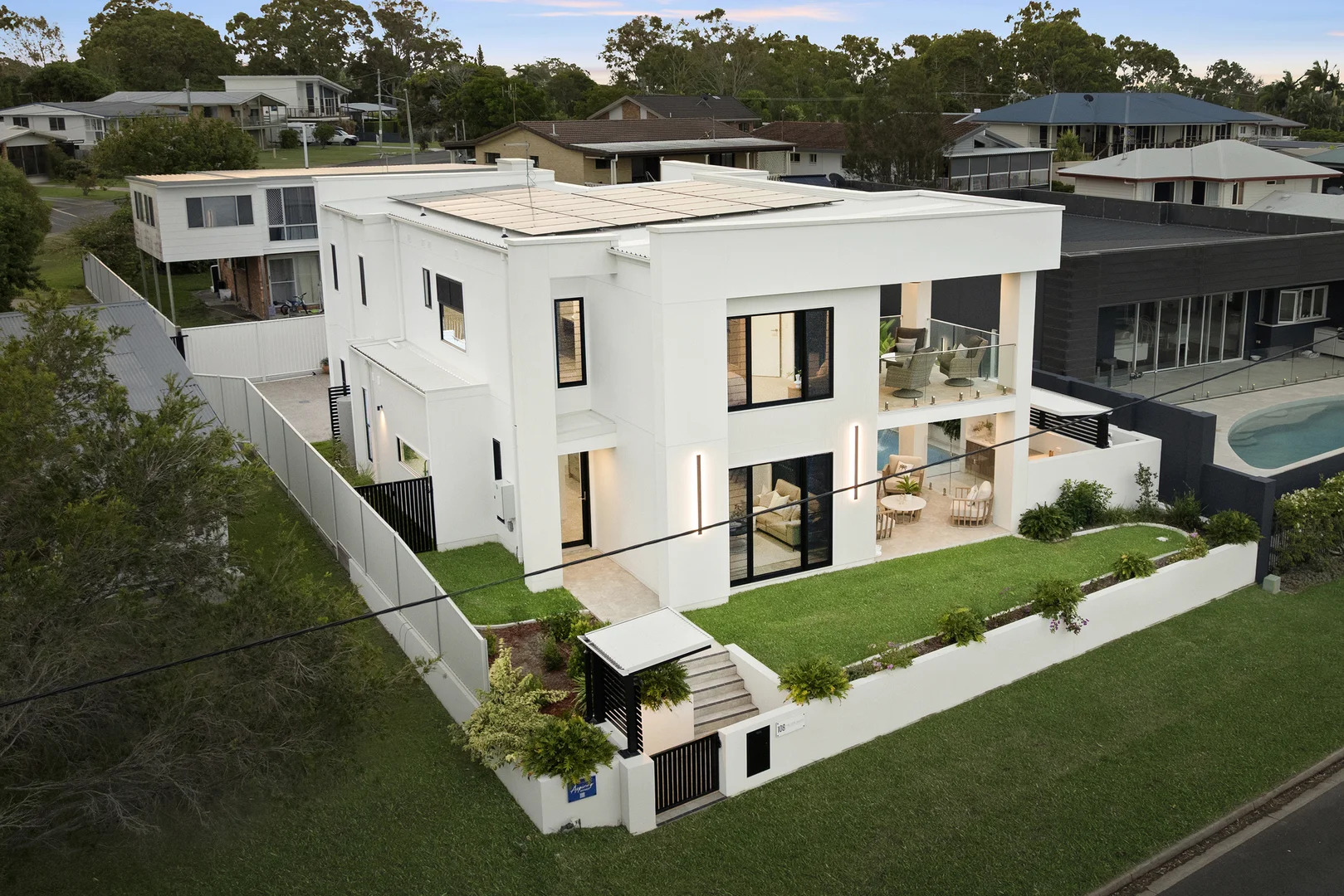 Additional image 6 of 108 Esplanade, Point Vernon QLD 4655