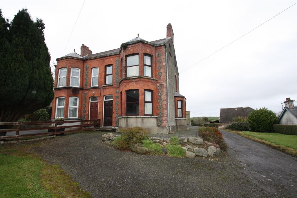 4 bed semi-detached house for sale60 Church Road, Ballynahinch BT24