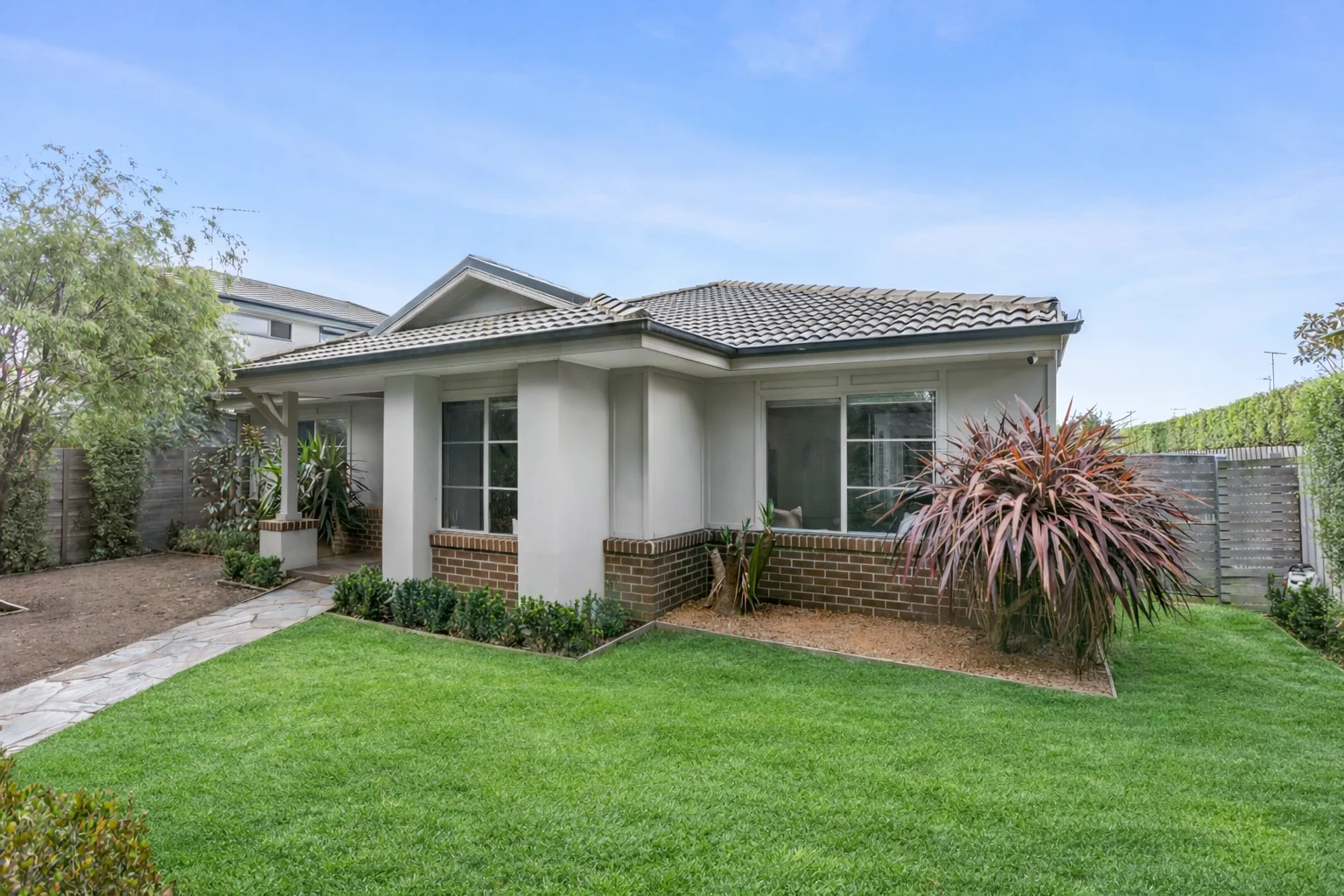 11 Creekward Drive, Armstrong Creek VIC 3217