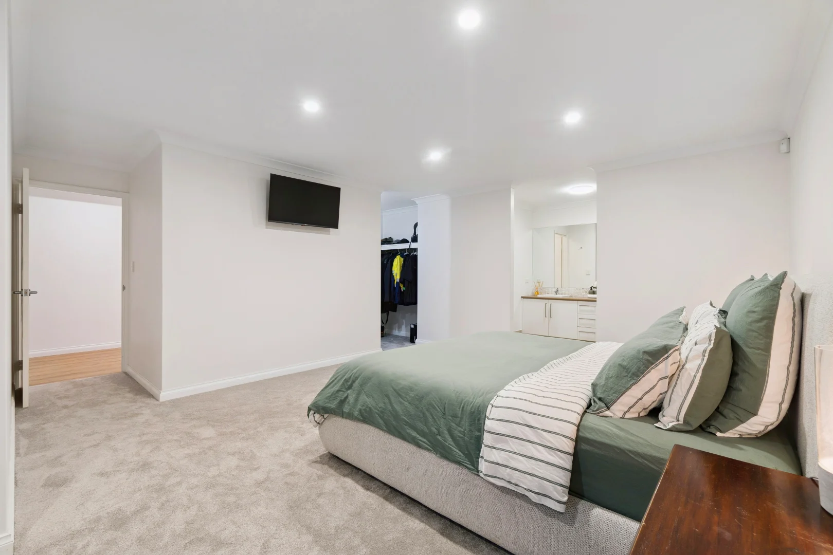 Additional image 27 of 115 Barbarossa Drive, Caversham WA 6055