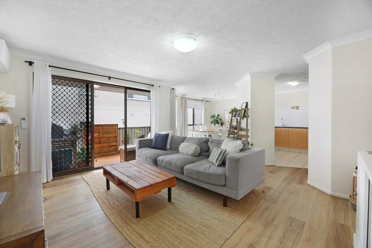 Additional image 3 of 5/20 Burleigh Street, Burleigh Heads QLD 4220