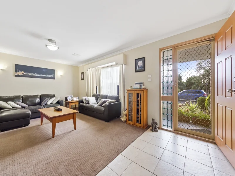 39 Bethany road, Hoppers Crossing VIC 3029 photo 5