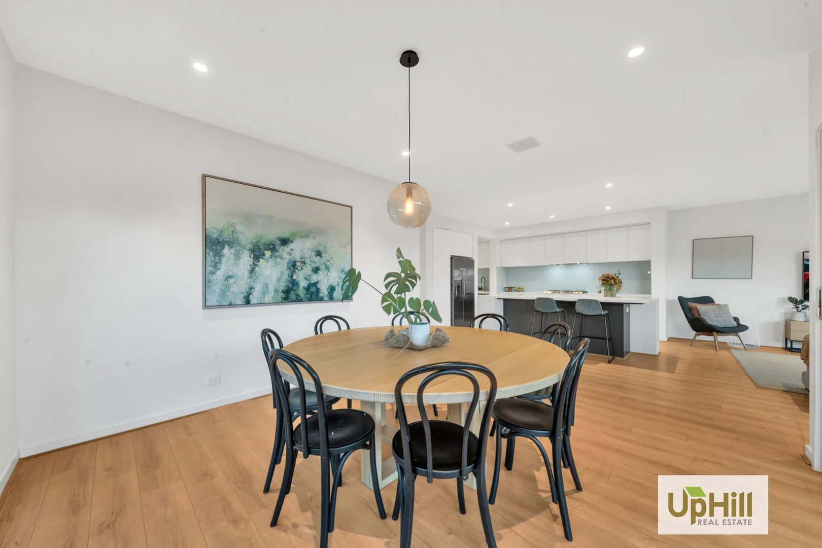 Additional image 19 of 8 Casa Circuit, Clyde North VIC 3978