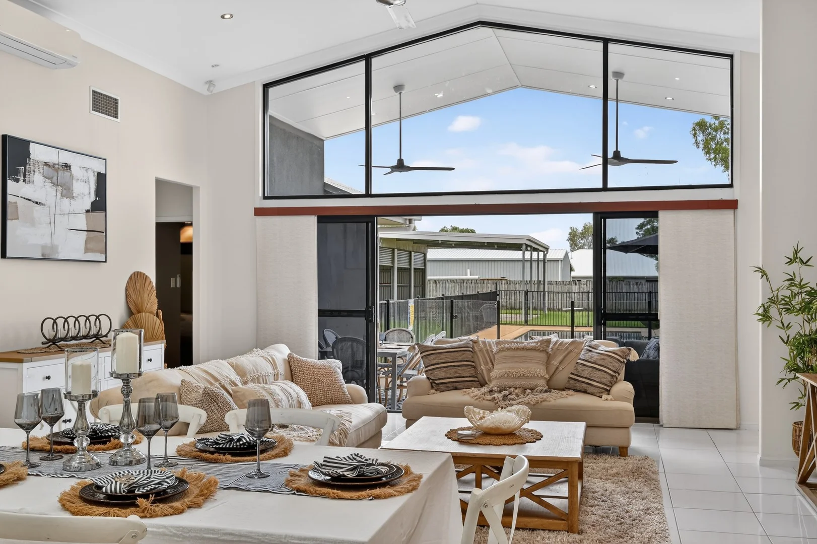 24 Shoalmarra Drive, Mount Low QLD 4818