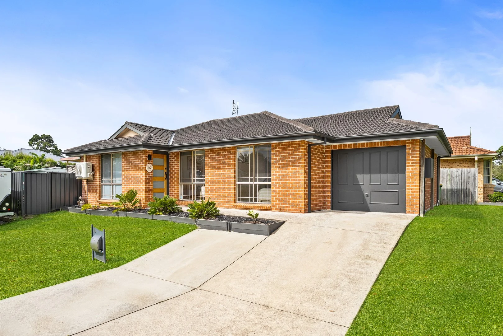16 Kite Crescent, Hamlyn Terrace NSW 2259