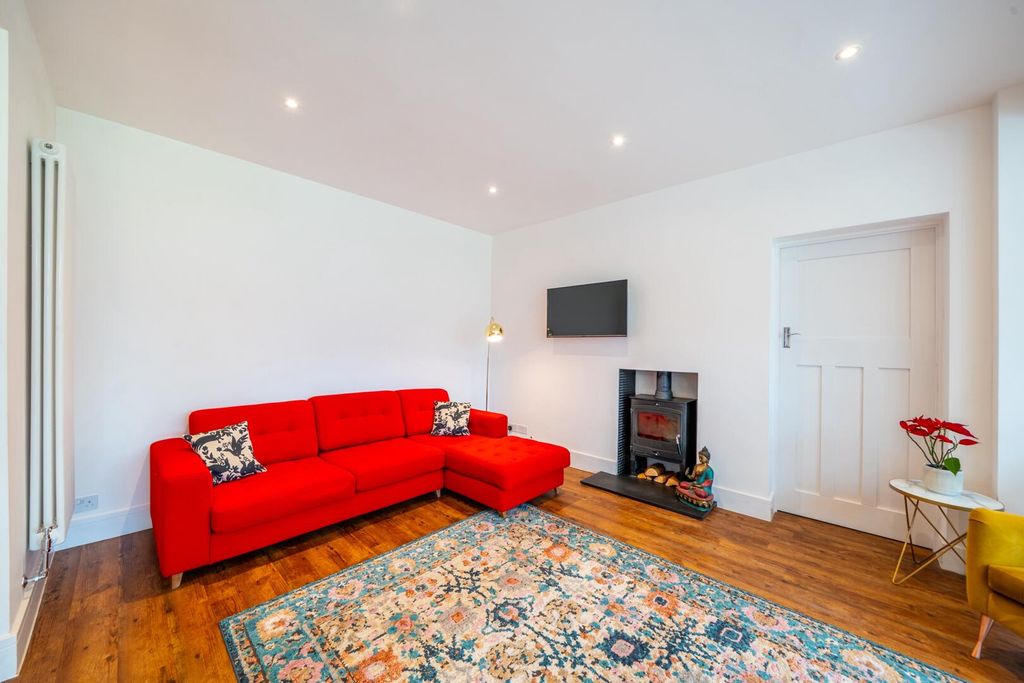 Additional image 8 of 4 bed detached house for saleHarrow Road, West Bridgford NG2