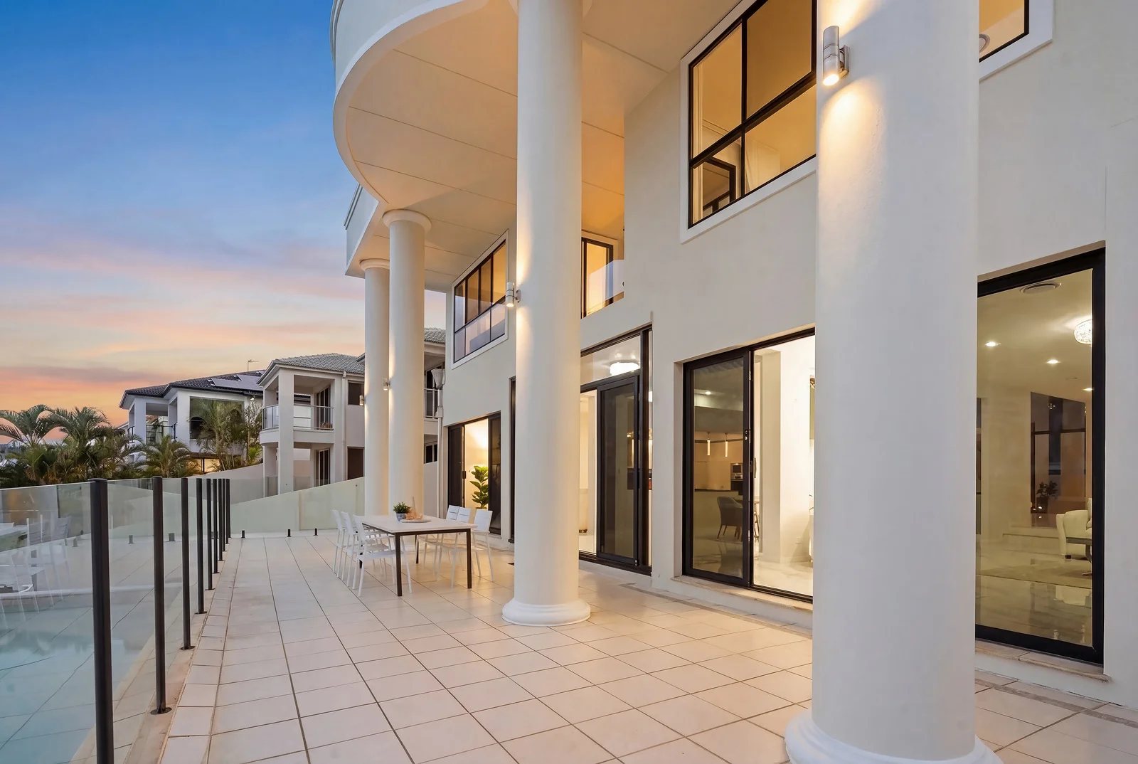 Additional image 29 of 74 Sir Bruce Small Boulevard, Benowa Waters QLD 4217