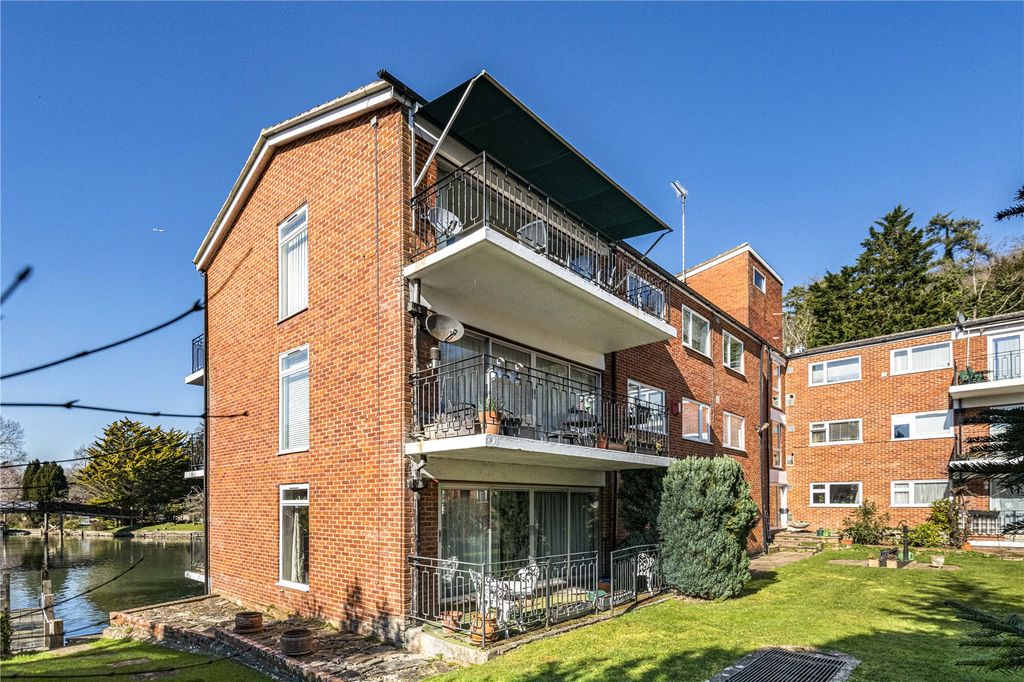 Additional image 18 of 3 bed flat for saleMarsh Mills, Wargrave Road, Henley-On-Thames, Oxfordshire RG9