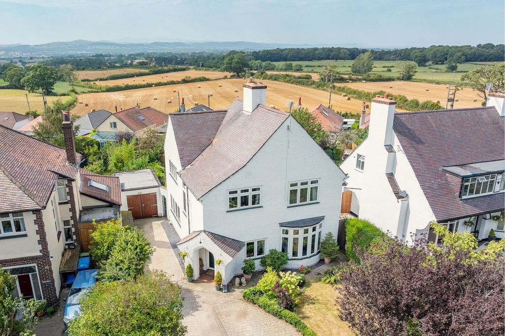 4 bed detached house for saleCwm Road, Dyserth LL18