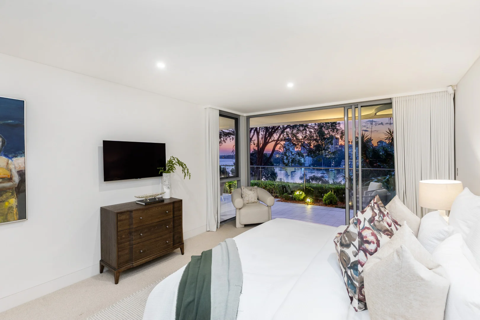 Additional image 3 of 2/6 Cliff Street, Milsons Point NSW 2061