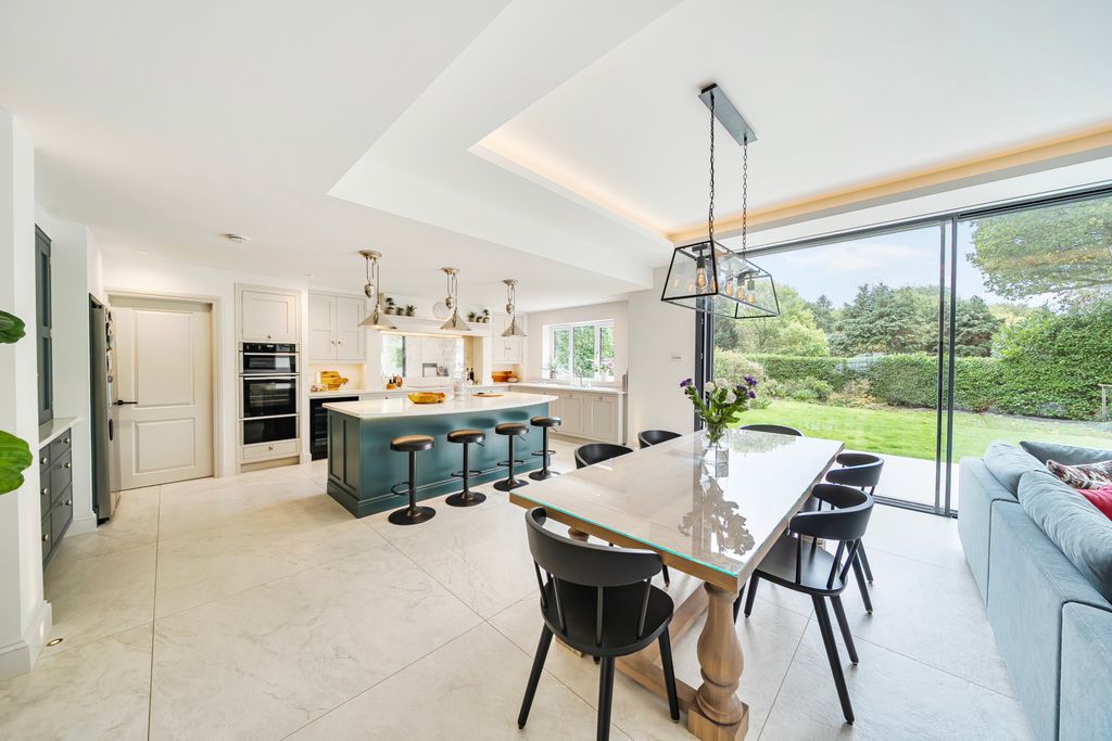 Additional image 17 of 6 bed detached house for saleMill Lane, Gerrards Cross, Buckinghamshire SL9