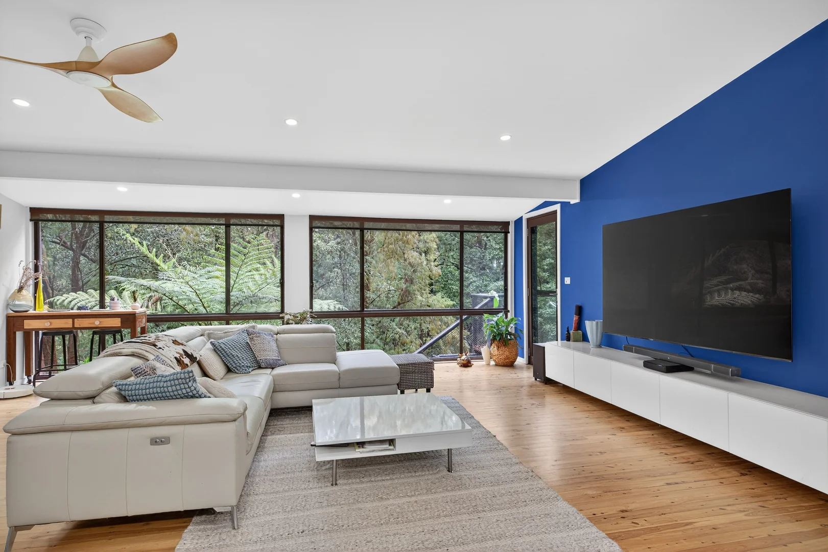 Additional image 7 of 4 Kent Street, Winmalee NSW 2777