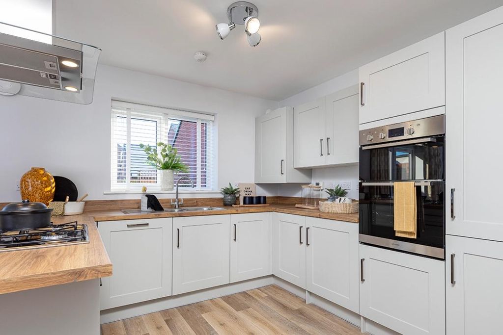 4 bed detached house for sale"Hareford" at 51 Etteridge Drive, Derby DE22
