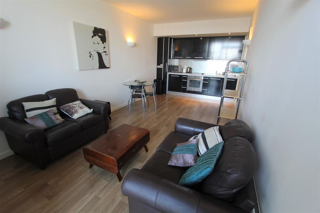 2 bed flat for saleWest Point, Wellington Street LS1
